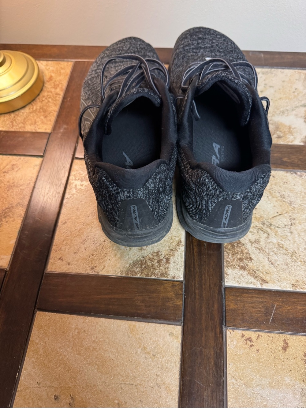 Altra Men's Athletic Shoes Black Heather - Picture 4 of 6